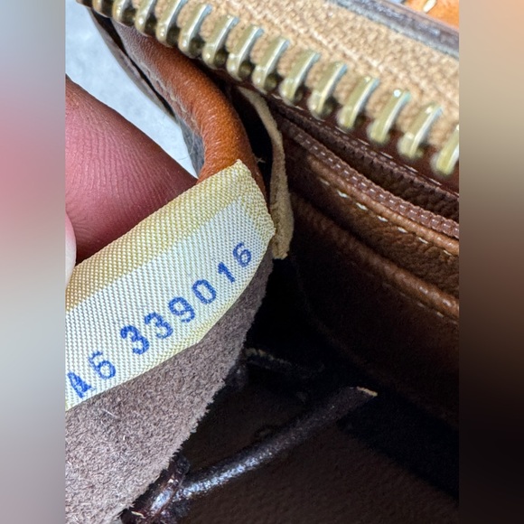 Vintage Dooney & Bourke Bag Purse Brown Tan All Weather Leather Boston Satchel - Picture 13 of 14